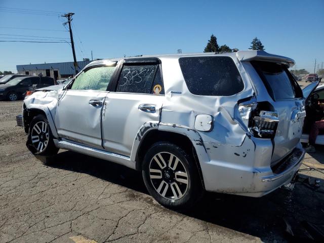 2018 TOYOTA 4RUNNER SR JTEBU5JR6J5609133