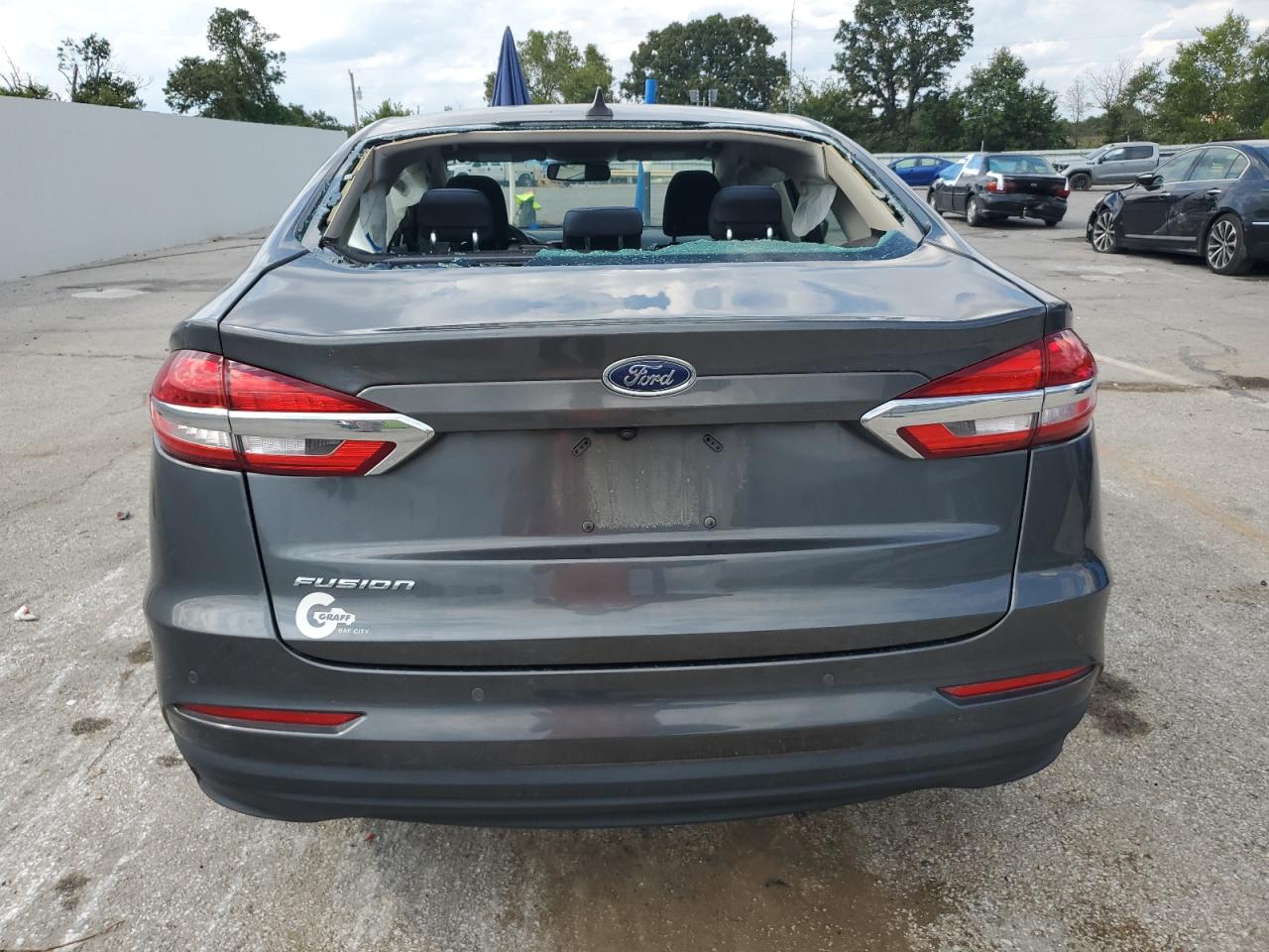 FORD FUSION SE