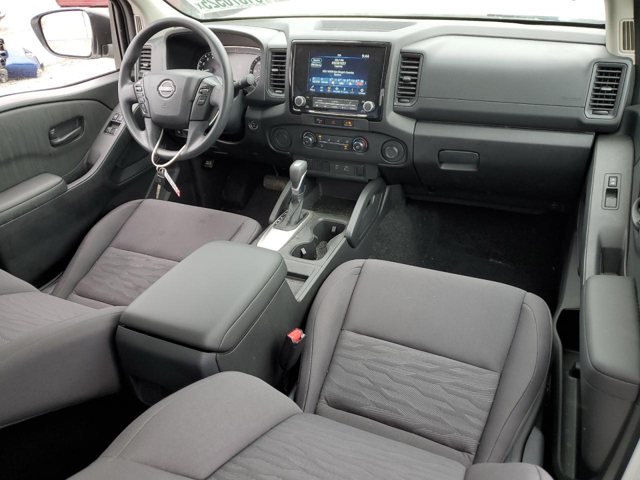 NISSAN FRONTIER S