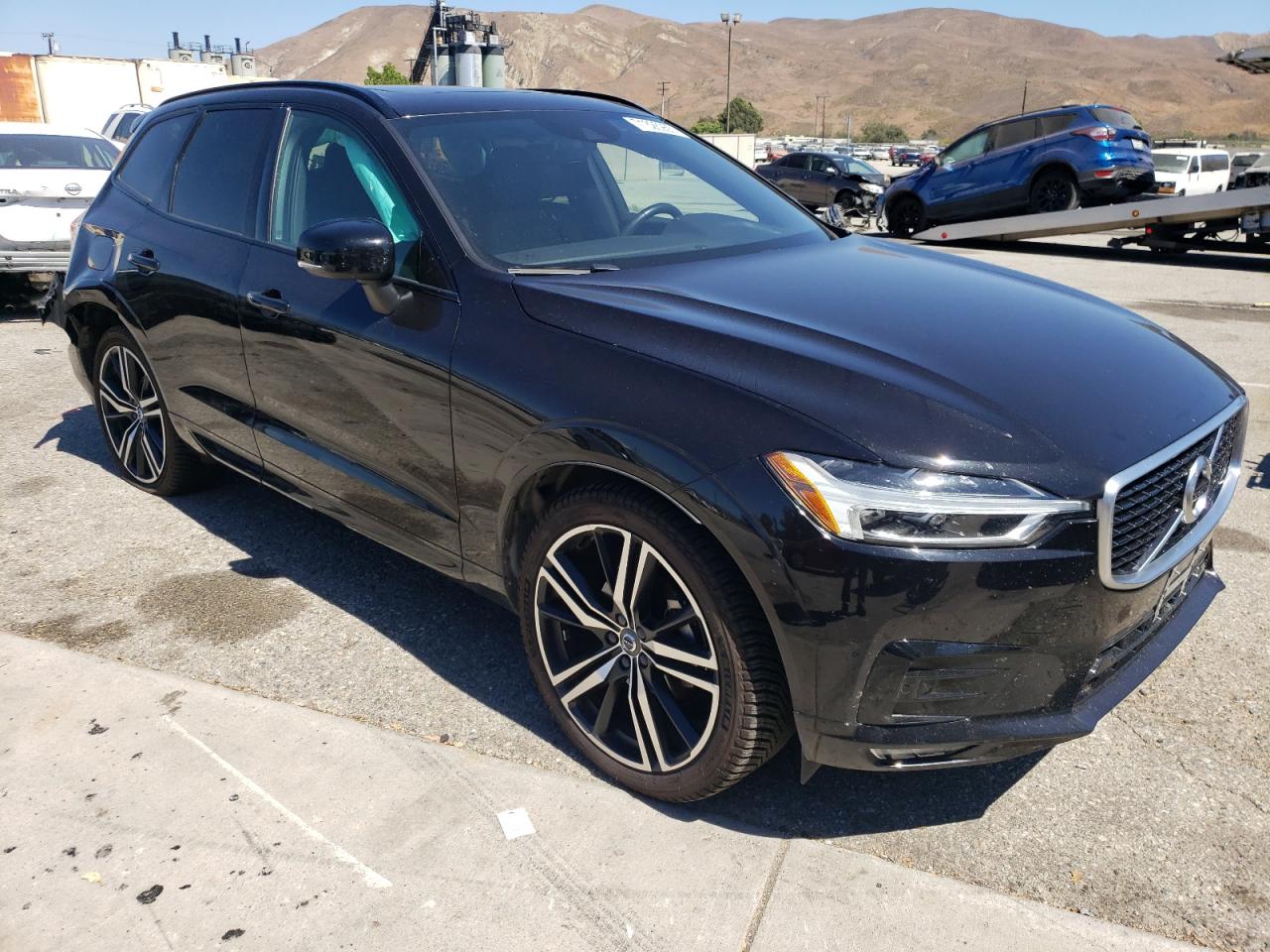 VOLVO XC60 T5 R-DESIGN