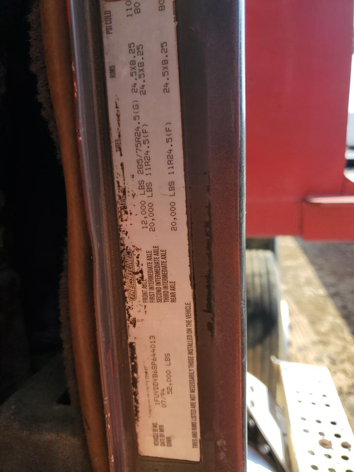 Lot #3247014229 1995 FREIGHTLINER CHASSIS