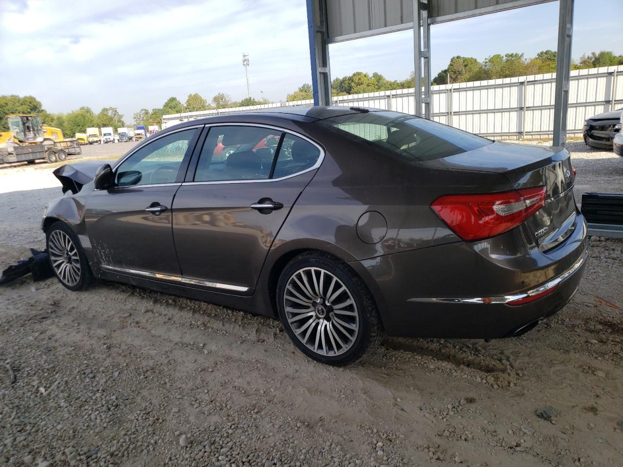KIA CADENZA PREMIUM