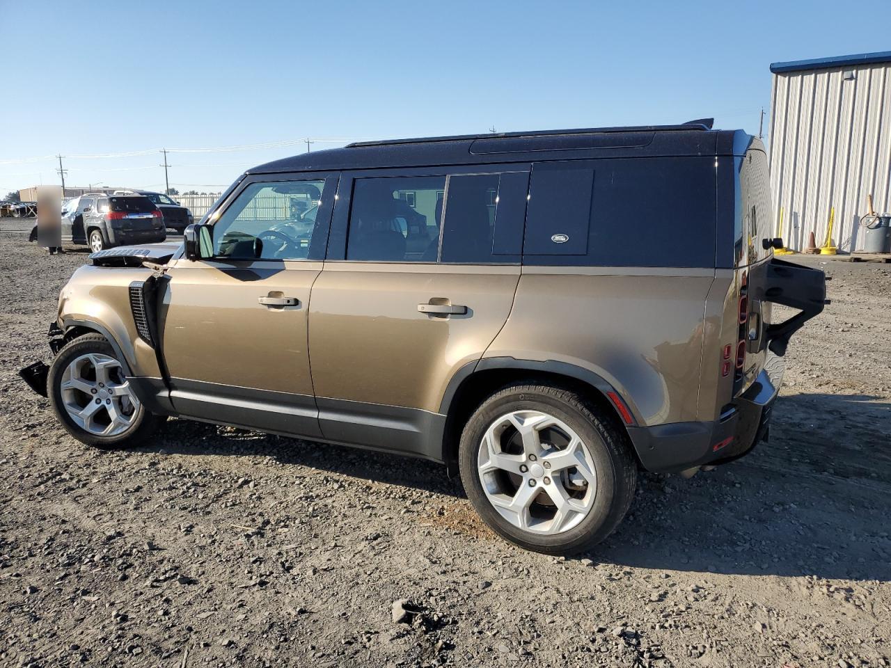 LAND ROVER DEFENDER 110 SE