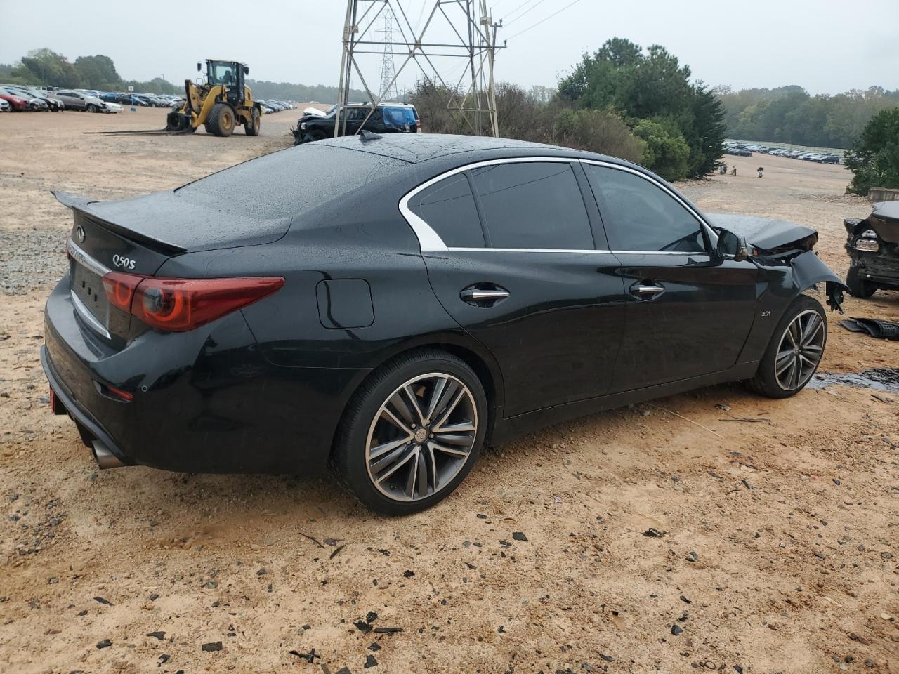 INFINITI Q50 PREMIUM