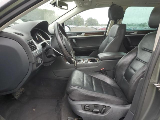 2016 VOLKSWAGEN TOUAREG SP WVGEF9BP0GD010643