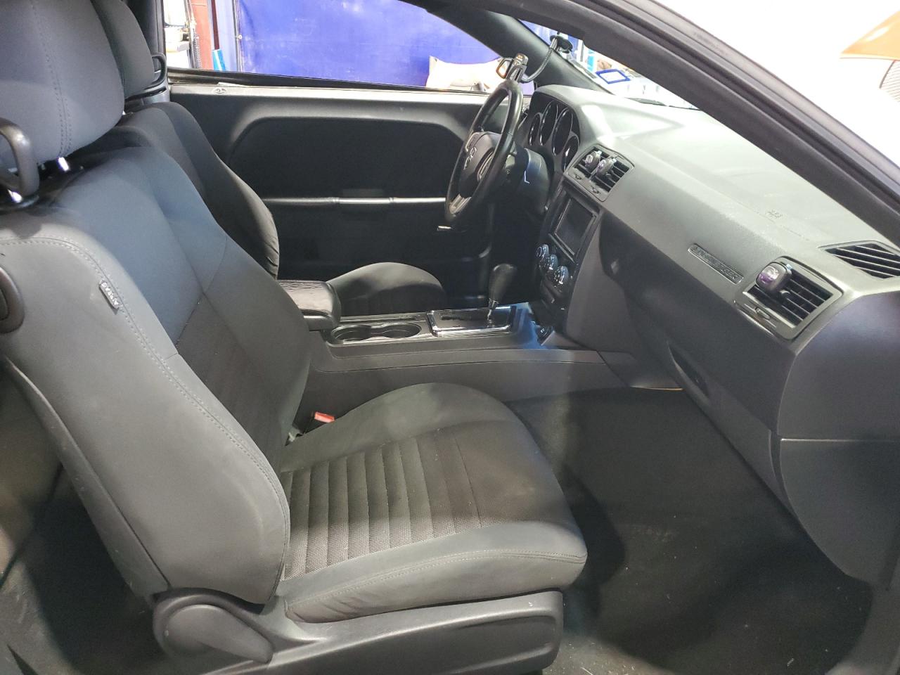 DODGE CHALLENGER SXT