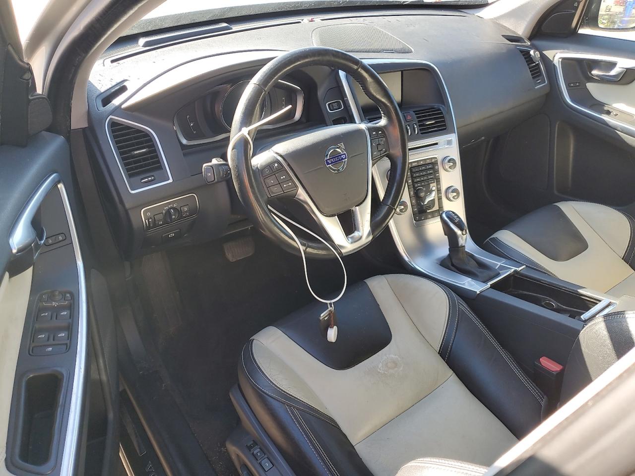 VOLVO XC60 T5 DYNAMIC