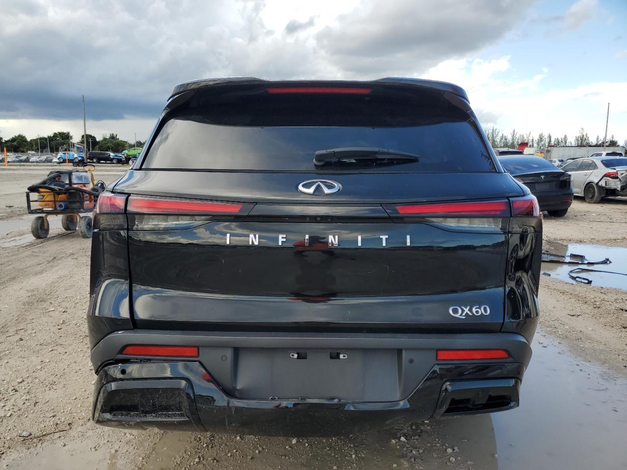 INFINITI QX60 PURE