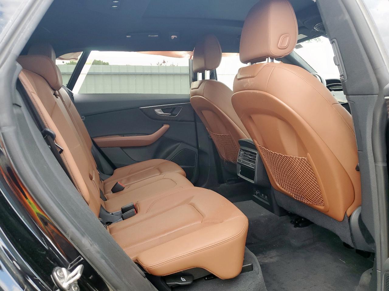 AUDI Q8 PREMIUM PLUS S-LINE