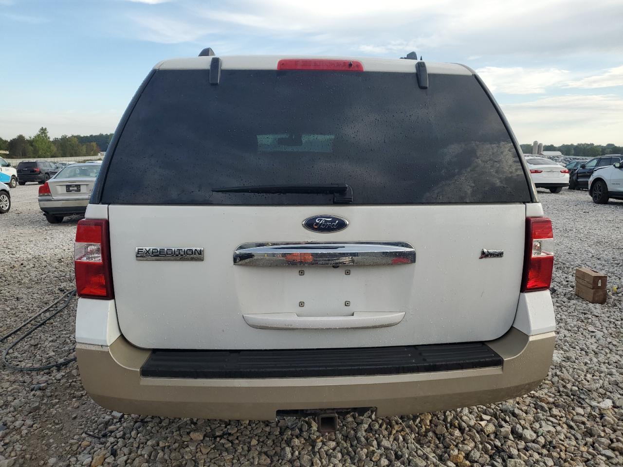FORD EXPEDITION EDDIE BAUER