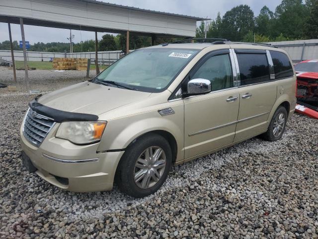 Global Auto Auctions: 2010 CHRYSLER TOWN & COU