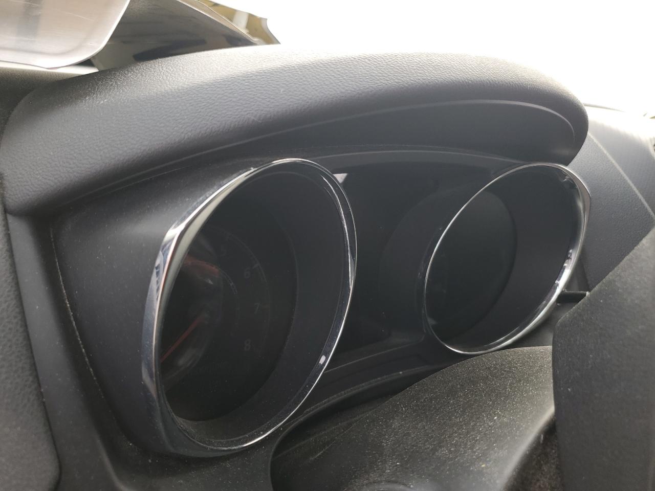 MITSUBISHI OUTLANDER ES