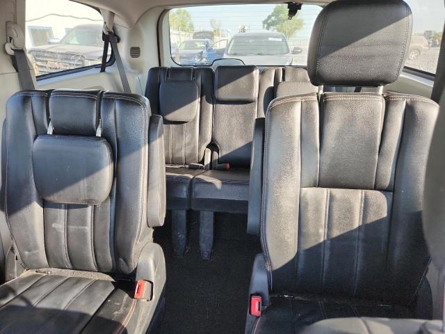 2014 CHRYSLER TOWN & COU - 2C4RC1BG0ER437430