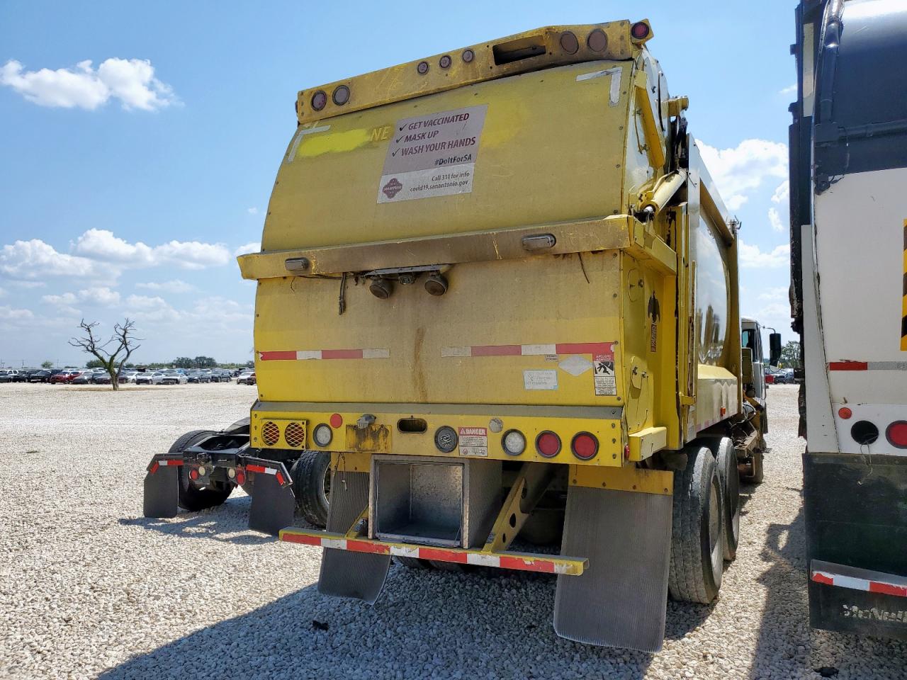 Lot #3256367333 2018 AUTOCAR XPEDITOR W