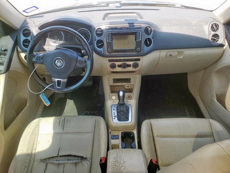 2017 VOLKSWAGEN TIGUAN WOL WVGRV7AX2HW506897