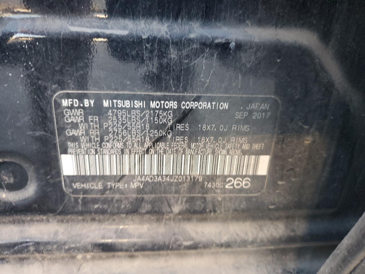 MITSUBISHI OUTLANDER SE