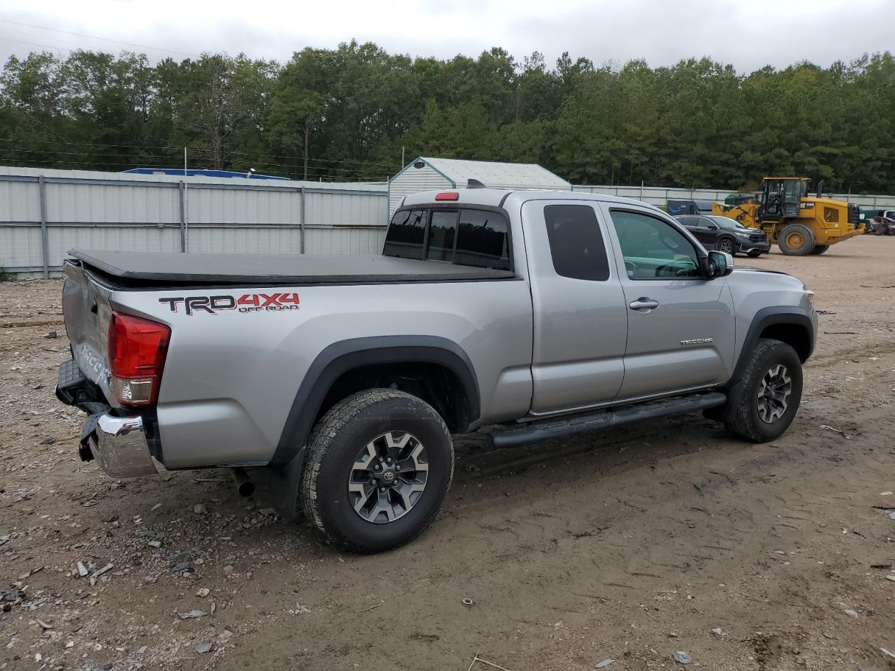 TOYOTA TACOMA ACCESS CAB
