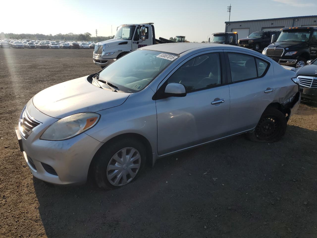 NISSAN VERSA S