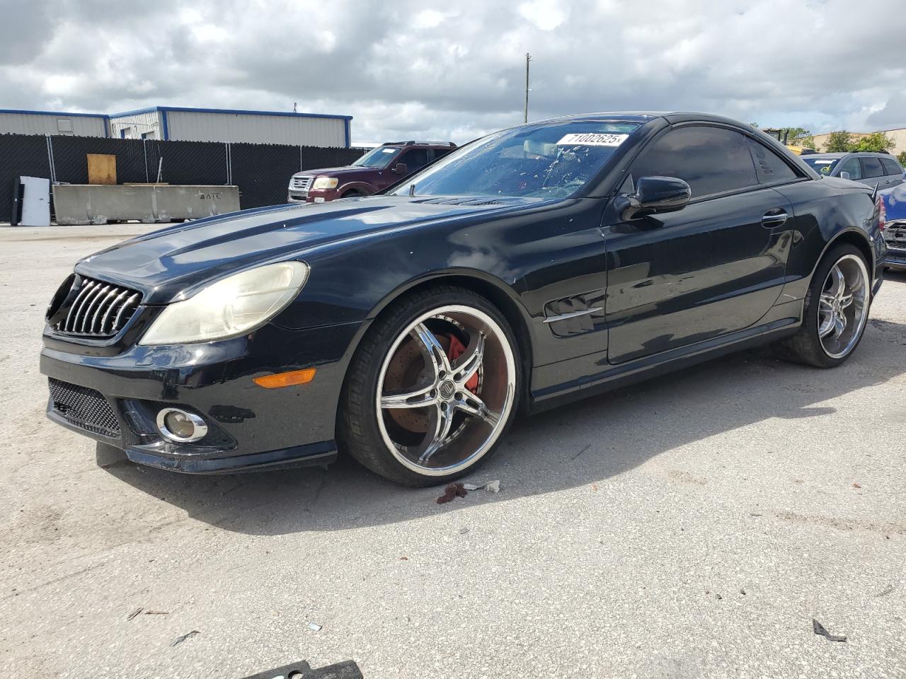 MERCEDES-BENZ SL-CLASS 550