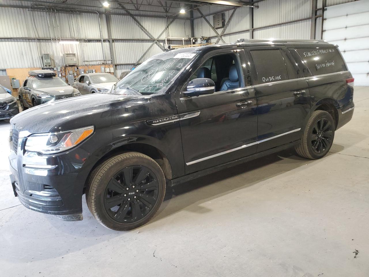 LINCOLN NAVIGATOR L RESERVE