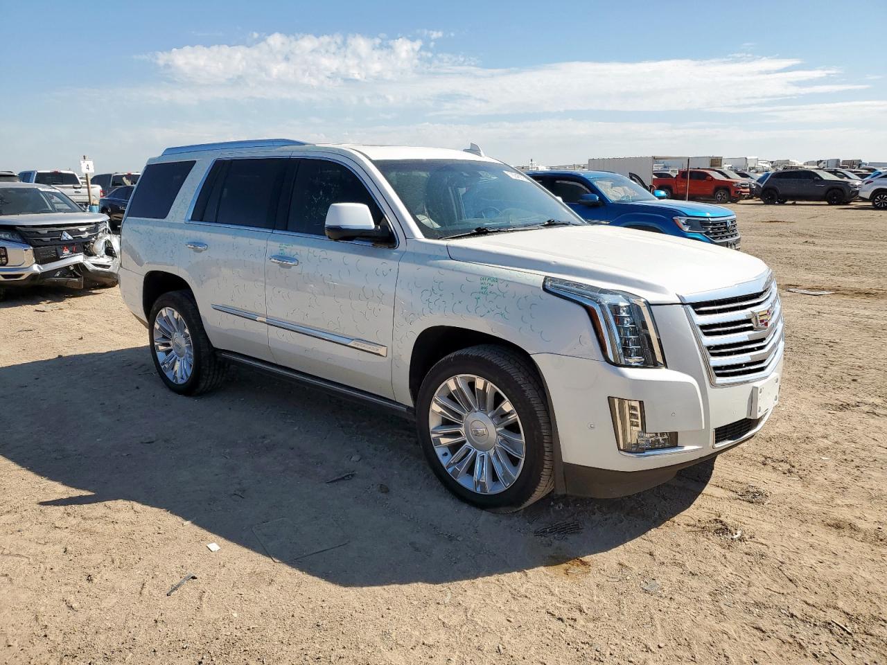 CADILLAC ESCALADE PLATINUM