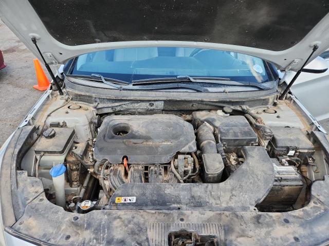 2015 HYUNDAI SONATA SE 5NPE24AF9FH026957
