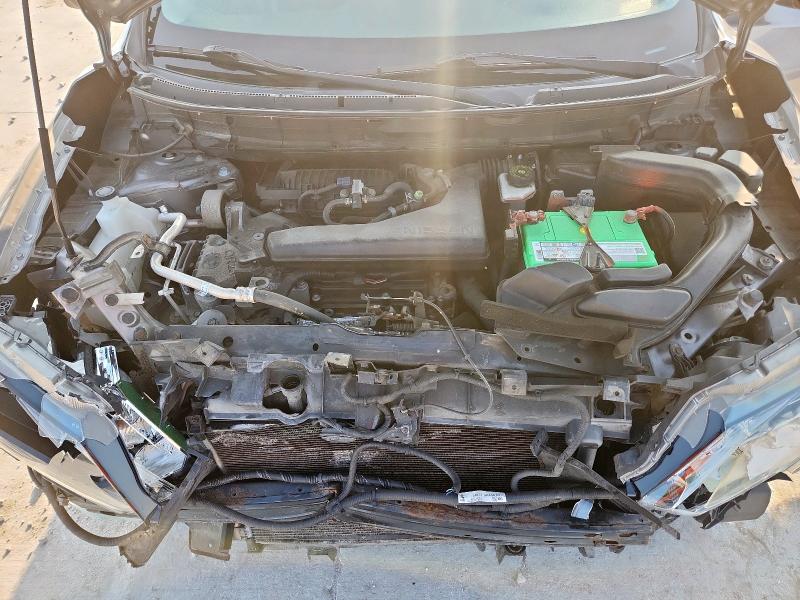 2015 NISSAN ROGUE S KNMAT2MTXFP519469