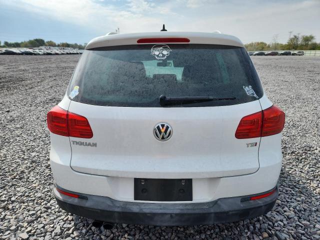 2017 VOLKSWAGEN TIGUAN WOL WVGRV7AX0HK000718