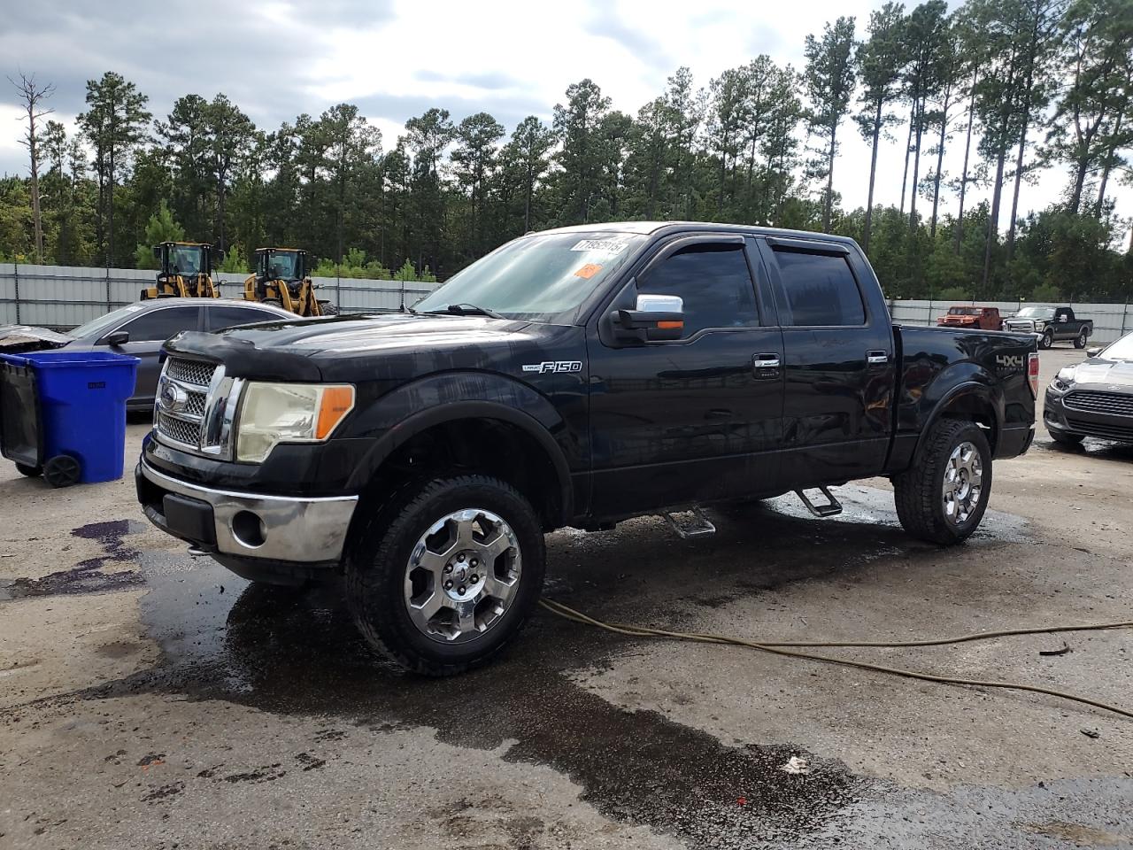 FORD F-150 SUPERCREW