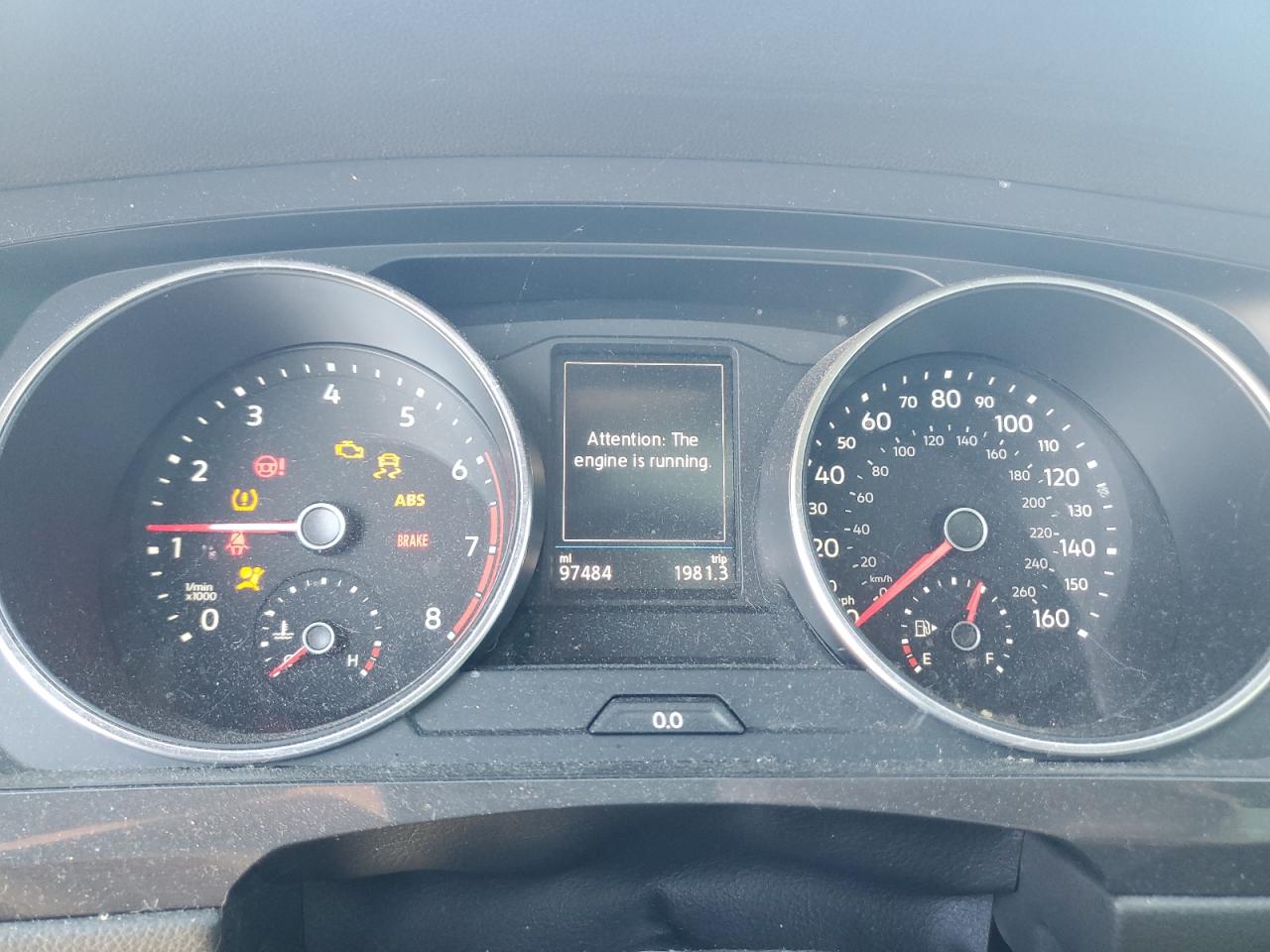 VOLKSWAGEN TIGUAN SE