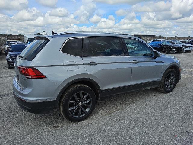 2022 VOLKSWAGEN TIGUAN SE 3VV2B7AX1NM156027