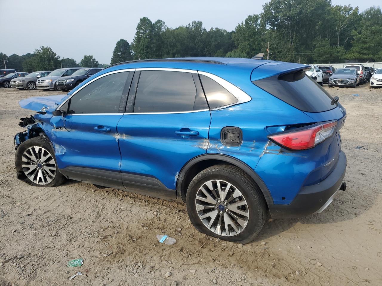 FORD ESCAPE TITANIUM