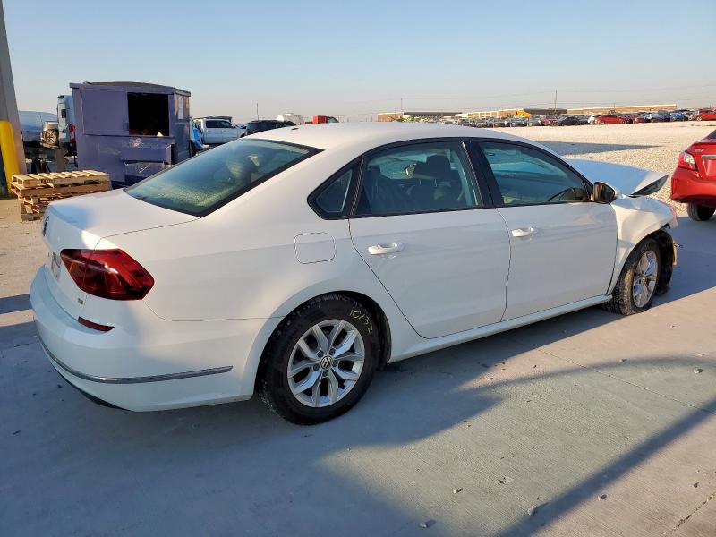 2018 VOLKSWAGEN PASSAT S 1VWAA7A34JC047936