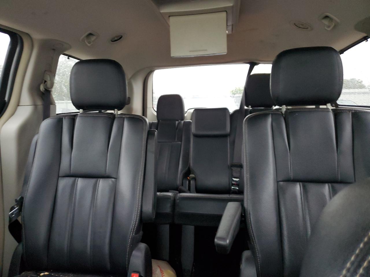 CHRYSLER TOWN & COUNTRY TOURING