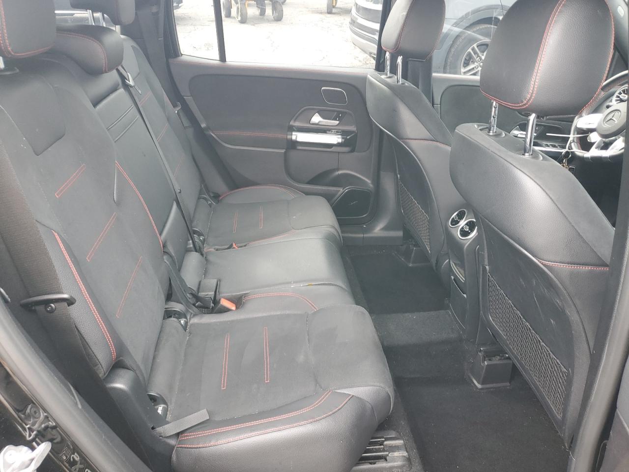 MERCEDES-BENZ GLB-CLASS AMG 35 4MATIC