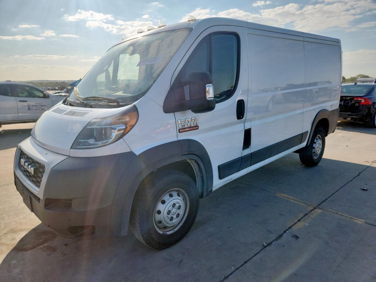 RAM PROMASTER 1500 STANDARD