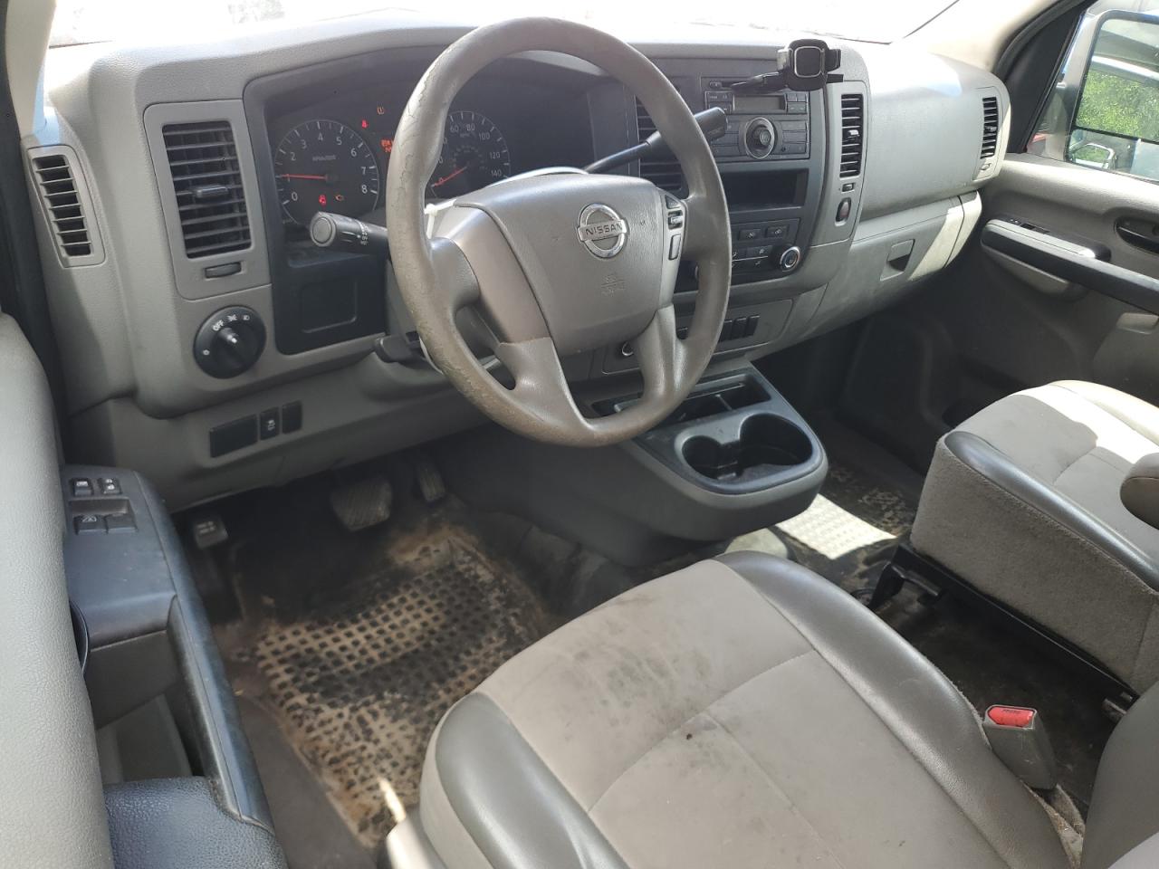 NISSAN NV1500 1500 S