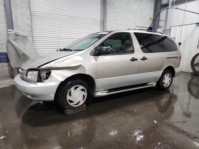 Global Auto Auctions: 2000 TOYOTA SIENNA LE