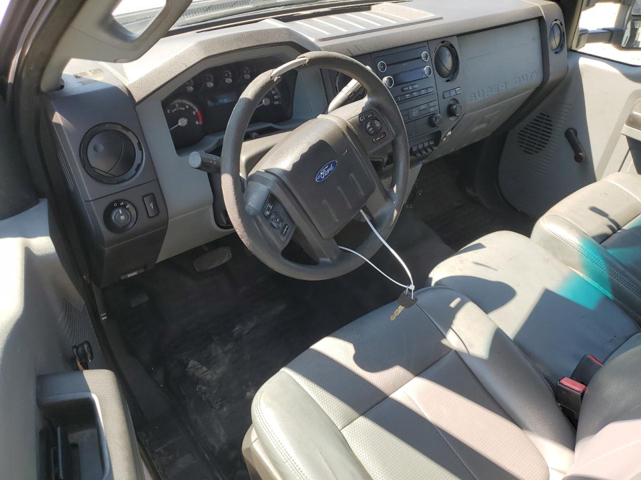 FORD F-550 SUPER DUTY