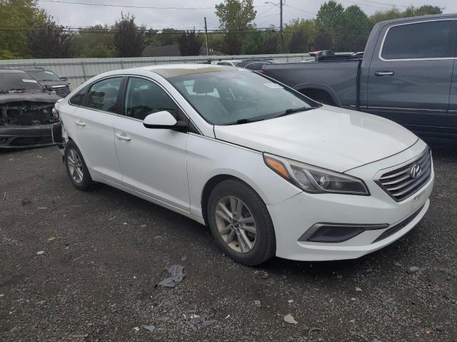 2016 HYUNDAI SONATA SE 5NPE24AF0GH286360