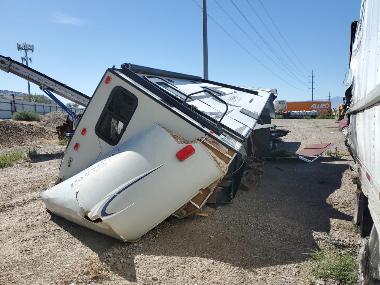 Lot #3248571262 2015 KEYSTONE PASSPORT