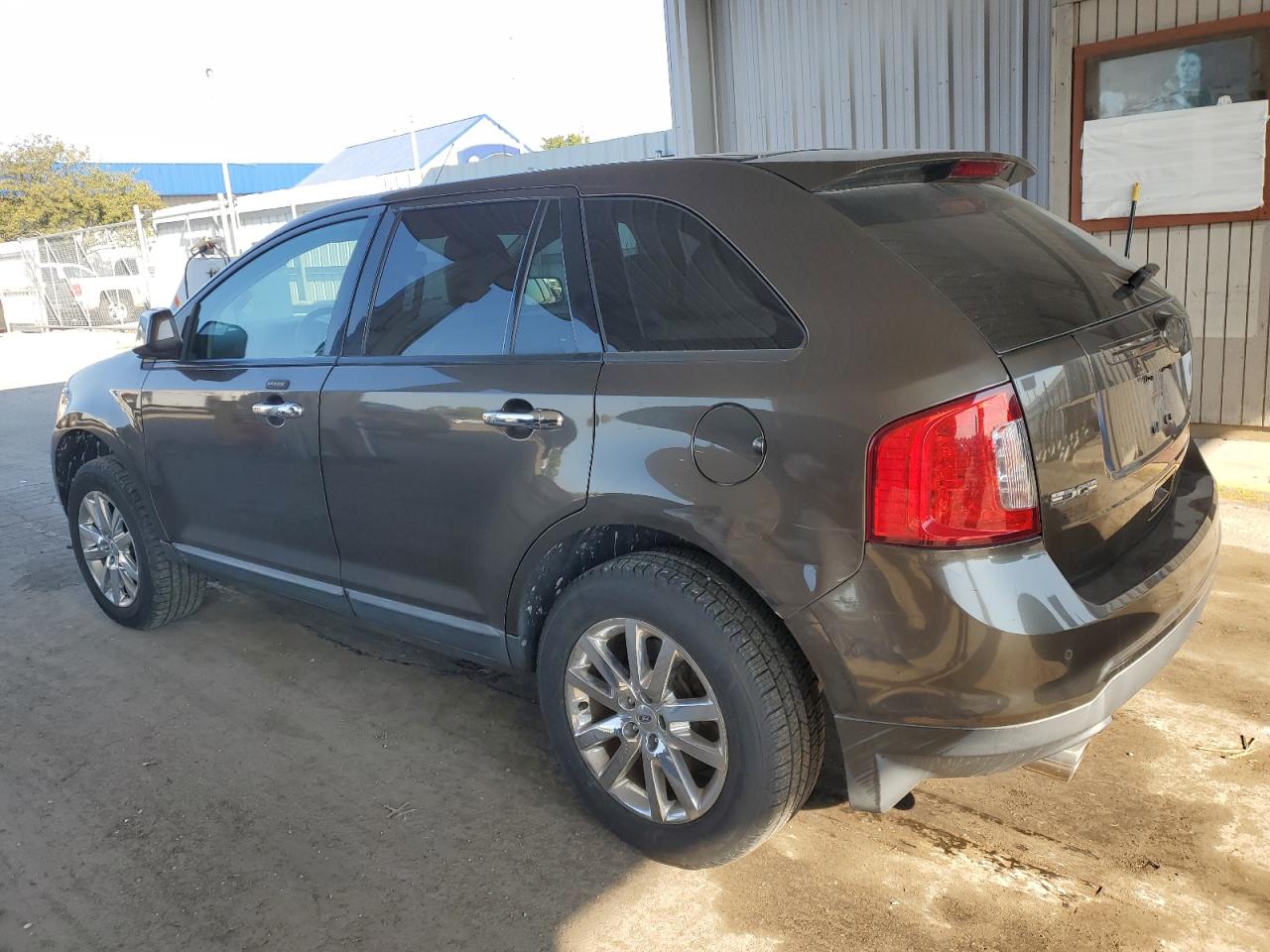 Lot #3310443332 2011 FORD EDGE SEL
