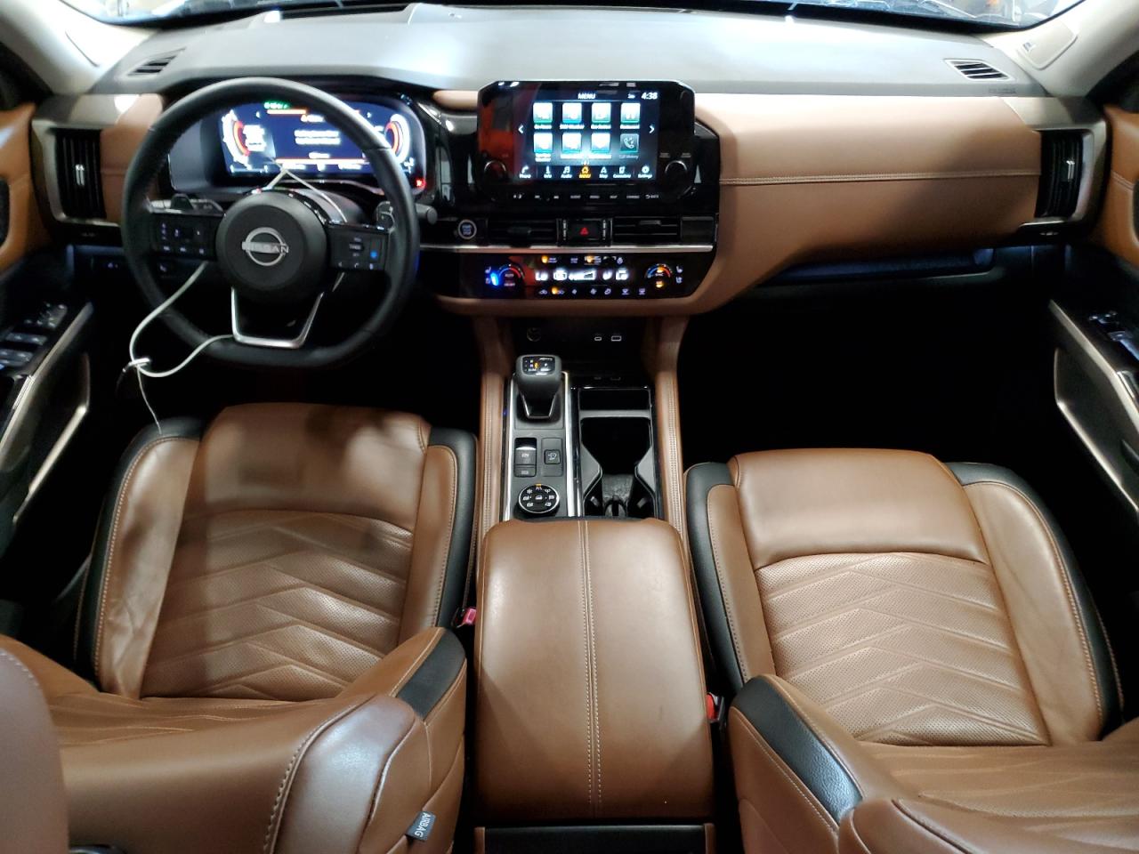 NISSAN PATHFINDER PLATINUM