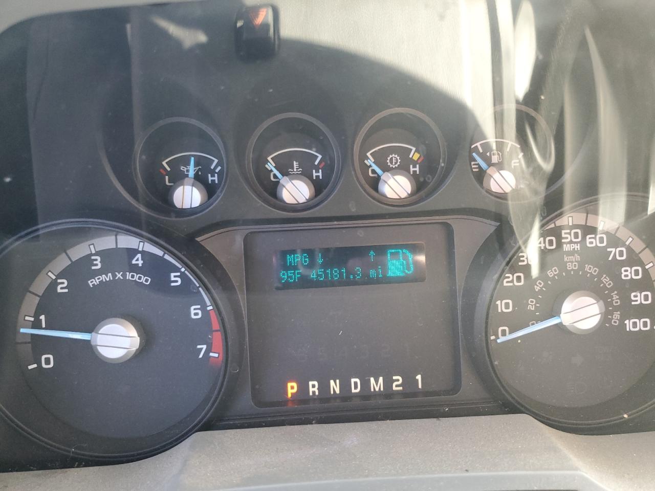 FORD F-250 SUPER DUTY