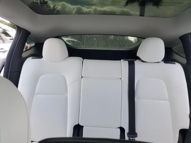 2022 TESLA MODEL Y 7SAYGDEE0NF362688