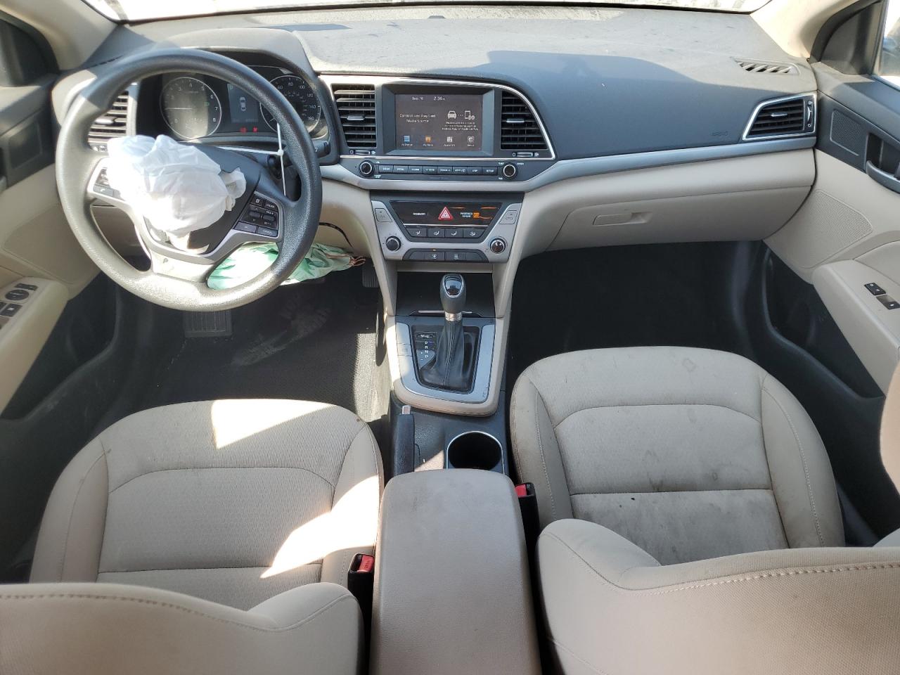 HYUNDAI ELANTRA SEL