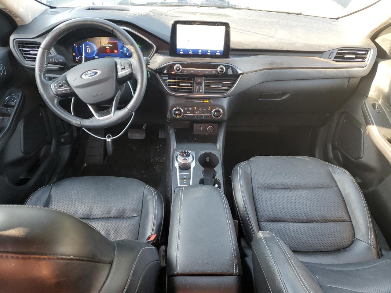 FORD ESCAPE TITANIUM