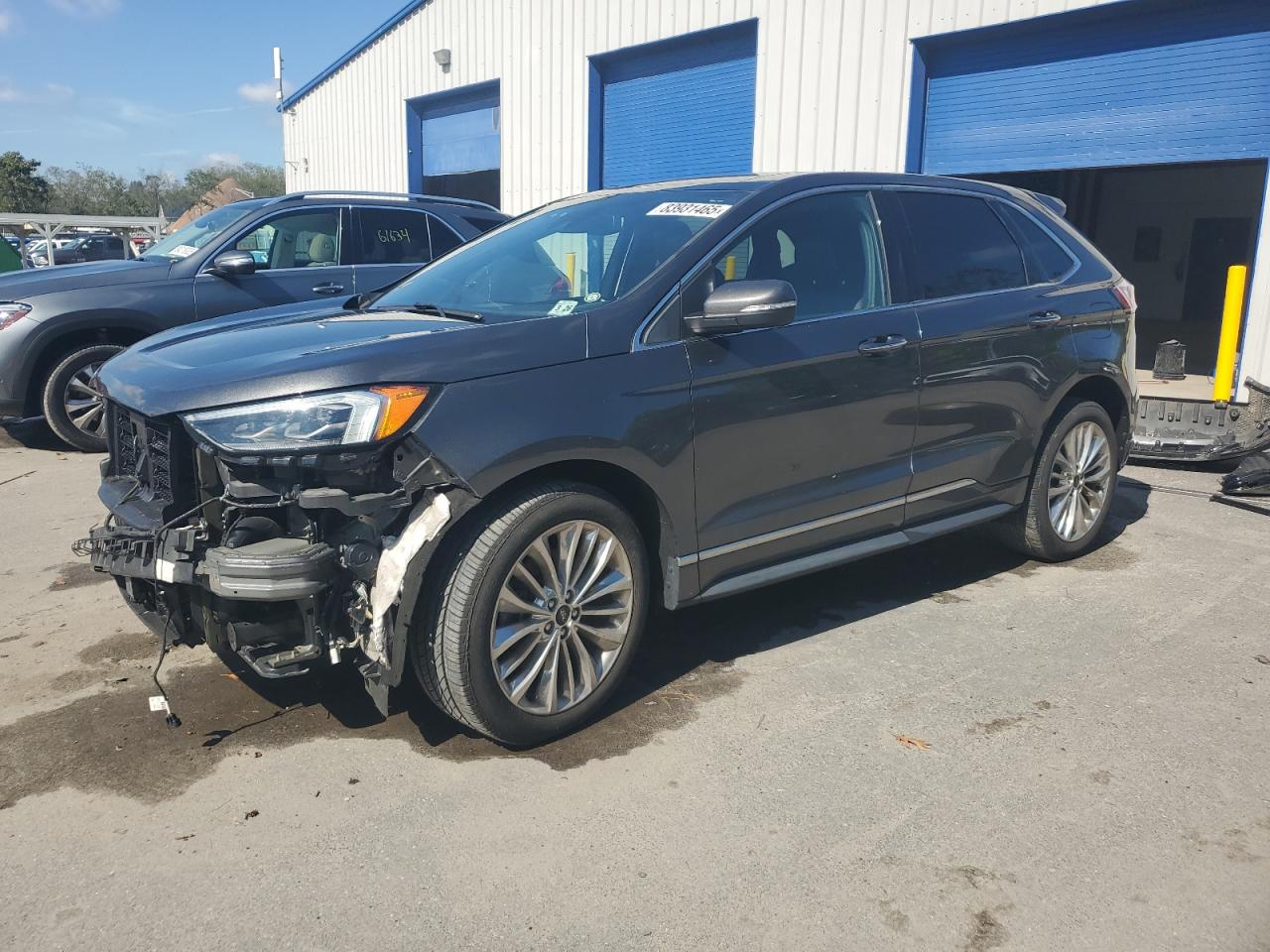 FORD EDGE TITANIUM