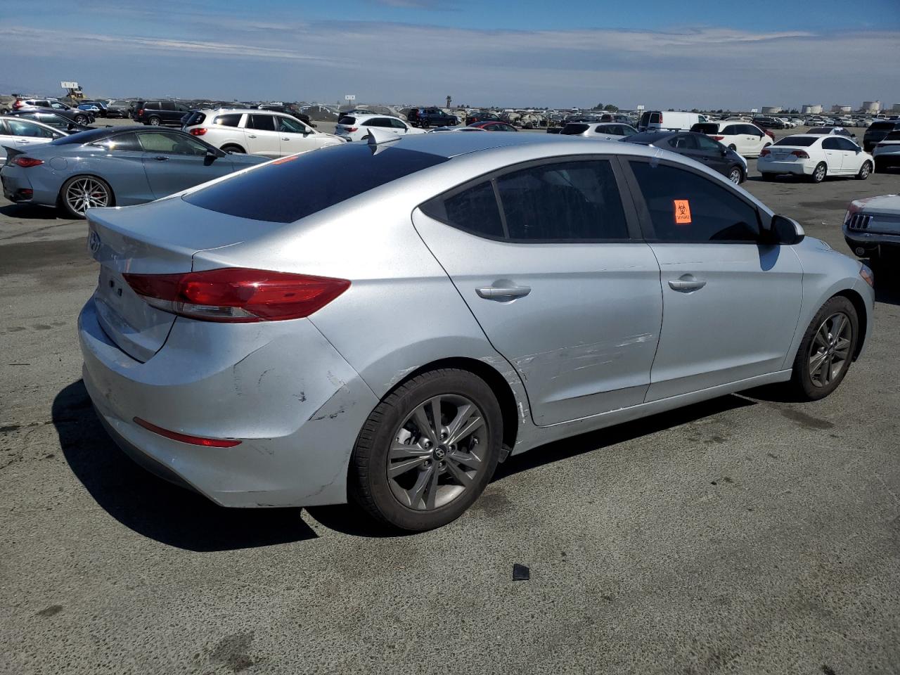 HYUNDAI ELANTRA SEL