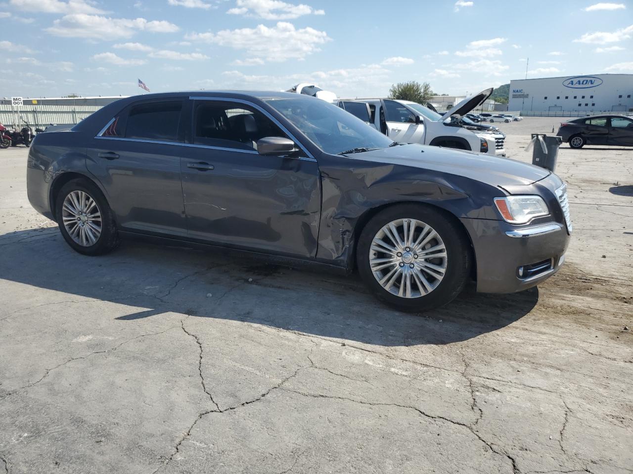 CHRYSLER 300